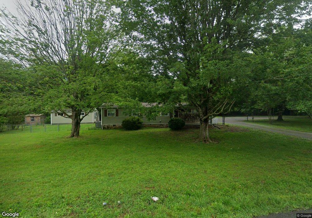 634 Mac St, Shelbyville, TN 37160 - photo 1
