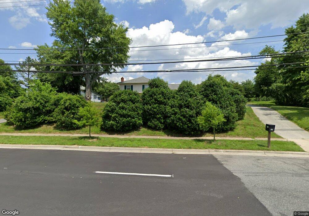 206 Shady Glen Dr, Capitol Heights, MD 20743 - photo 1