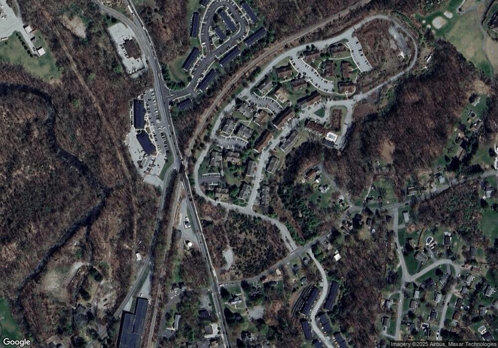 331 Falcon Ridge Way S unit 1, Hamburg, NJ 07419 - photo 1