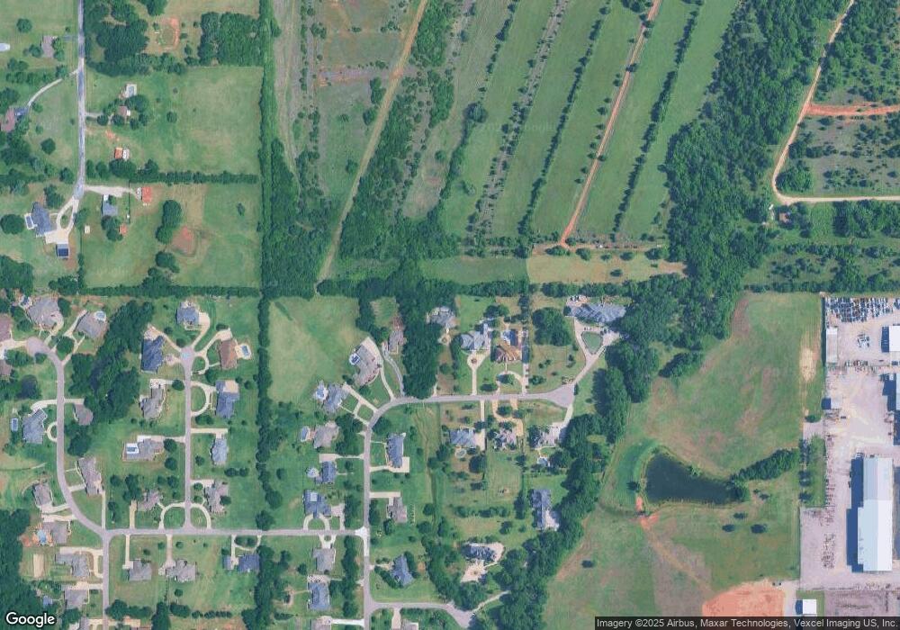 3205 N Olde Bridge Rd, Moore, OK 73160 - photo 1