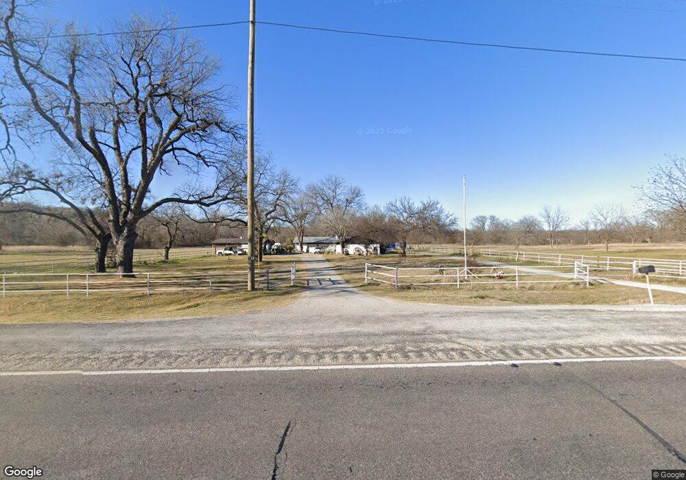 11122 Mineral Wells Hwy, Weatherford, TX 76088 - photo 1