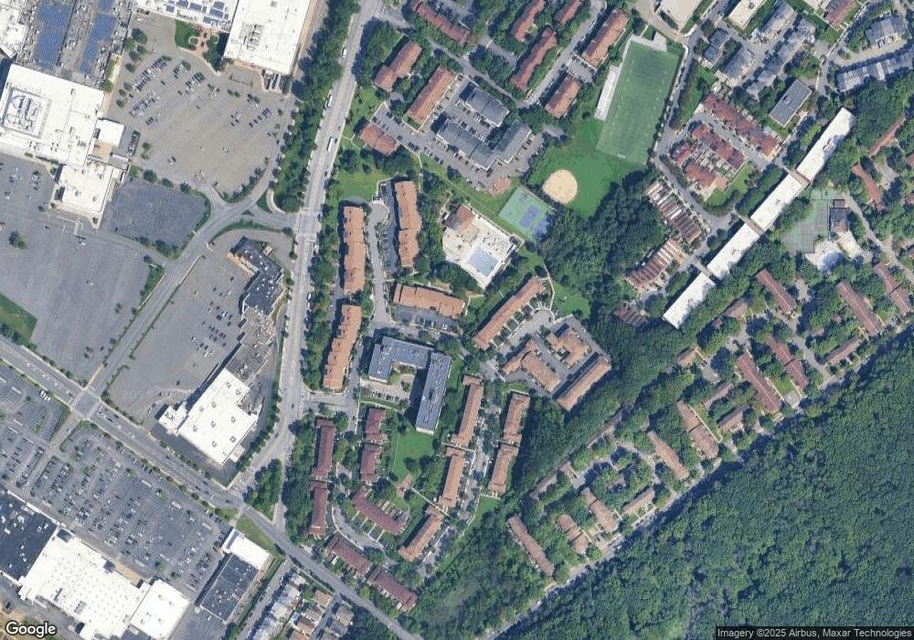 60 Windham Loop unit 3A, Staten Island, NY 10314 - photo 1