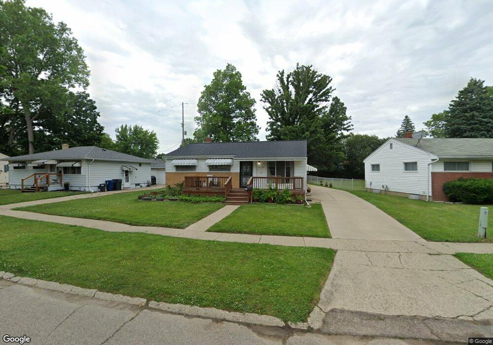 3733 Bennett Ave, Flint, MI 48506 - photo 1