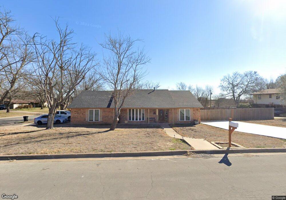 101 Golf View Cir, Weatherford, TX 76086 - photo 1