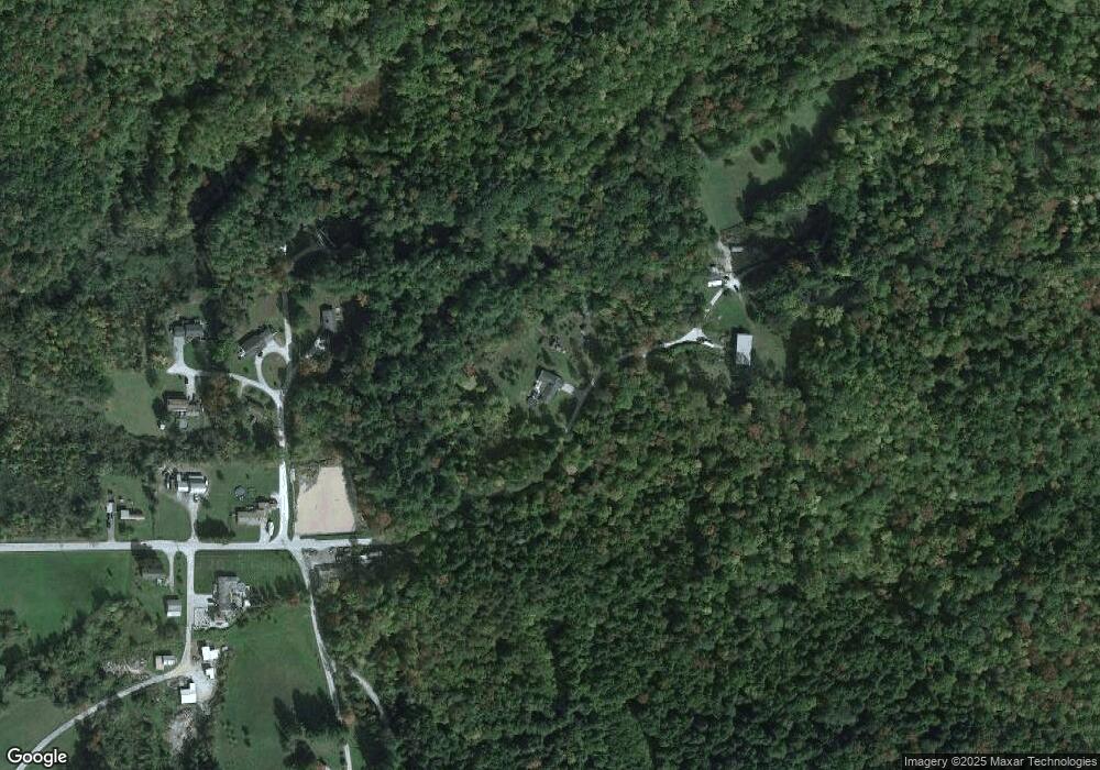 405 Perkins Rd, Rutland, VT 05701 - photo 1