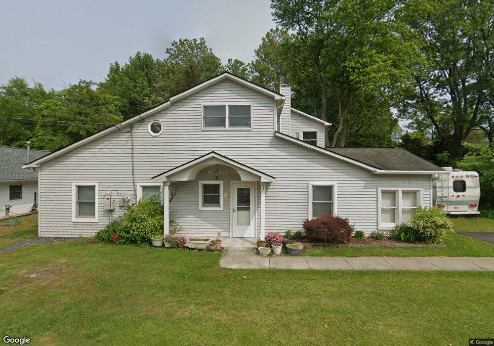 811 Frog Mortar Rd, Baltimore, MD 21220 - photo 1