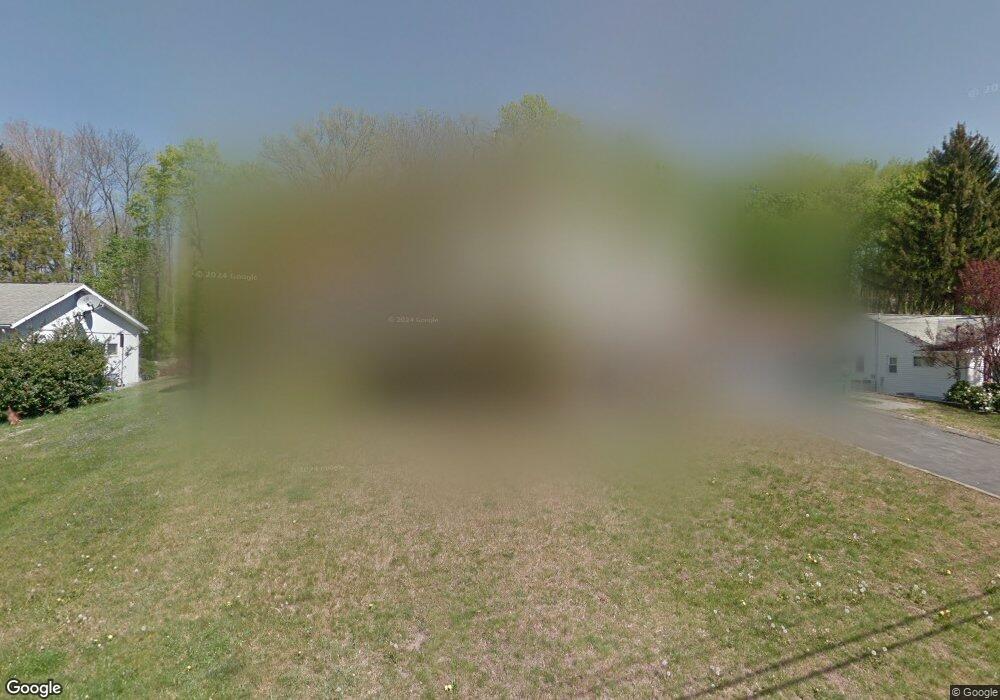 5 Old Farms Rd, Poughkeepsie, NY 12603 - photo 1