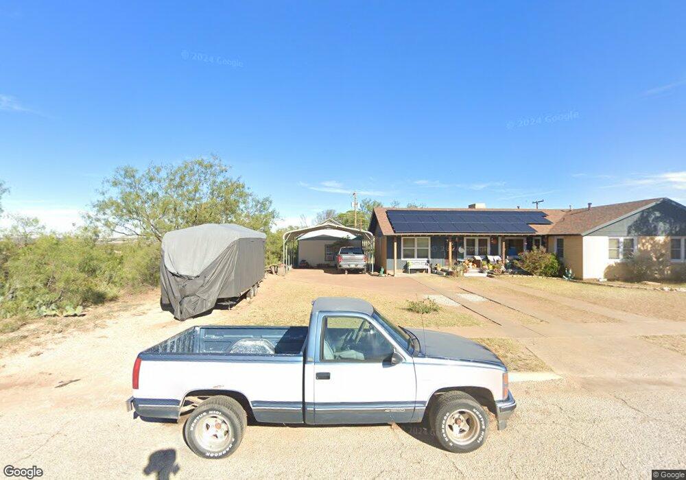 806 W 15th St, Big Spring, TX 79720 - photo 1