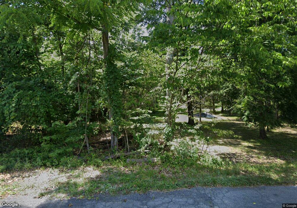 494 Phillips Ln, Bunker Hill, WV 25413 - photo 1