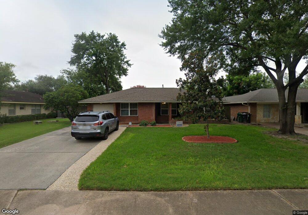 5418 Libbey Ln, Houston, TX 77092 - photo 1