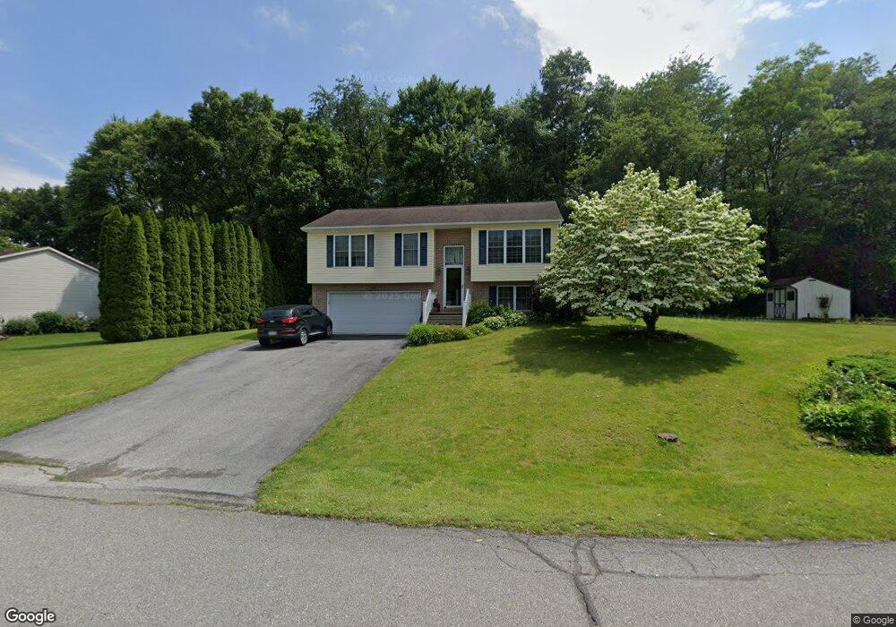 1985 Wren Ct, Chambersburg, PA 17202 - photo 1