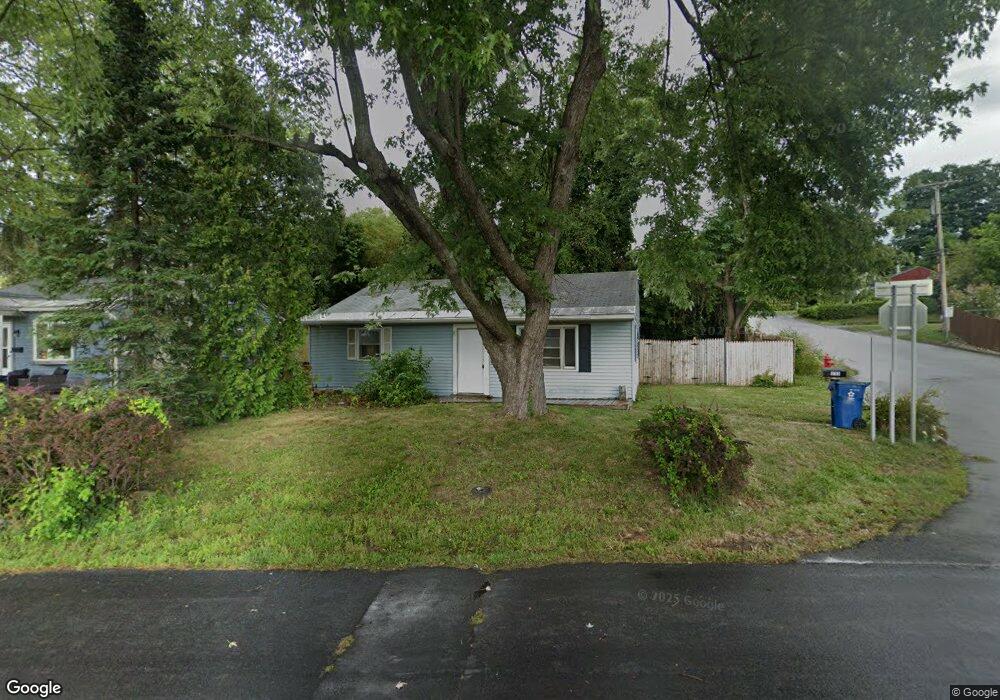 233 Lake Shore Dr, Rensselaer, NY 12144 - photo 1