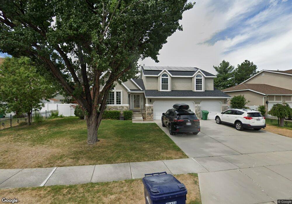 8978 S Summer Mesa Cir, Sandy, UT 84093 - photo 1