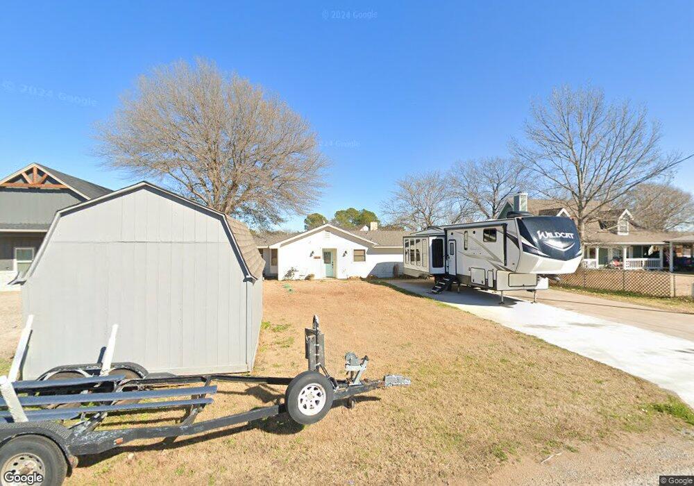 4611 Rendezvous Ct, Granbury, TX 76049 - photo 1