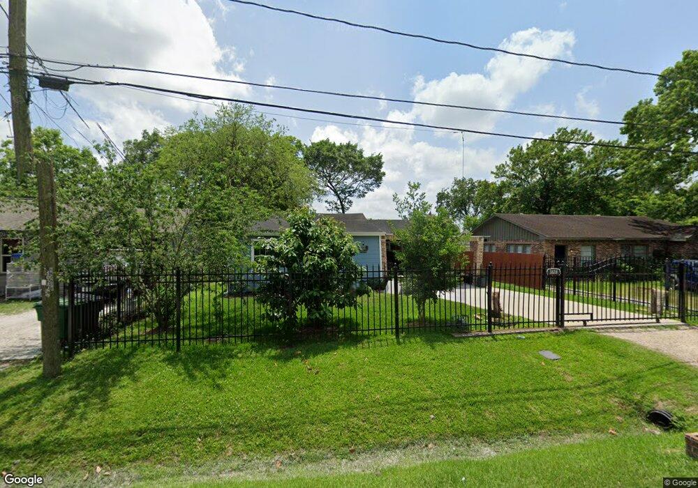 3828 Topping St, Houston, TX 77093 - photo 1