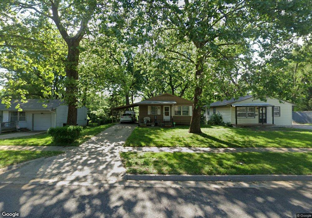 3725 S Humboldt St, Topeka, KS 66609 - photo 1