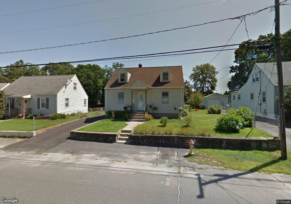 33 Barbara St, Waterbury, CT 06704 - photo 1