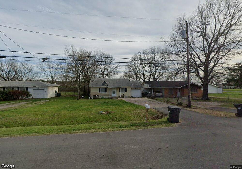 3351 W 2nd Ave, Corsicana, TX 75110 - photo 1