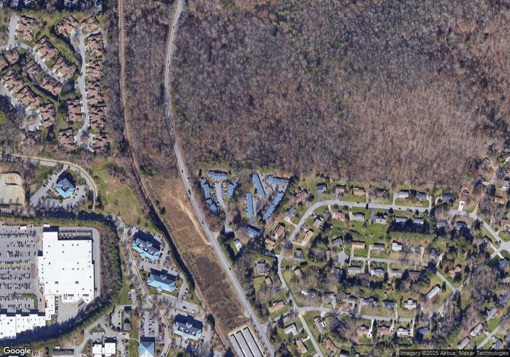 84 Hollybrook Dr, Asheville, NC 28803 - photo 1