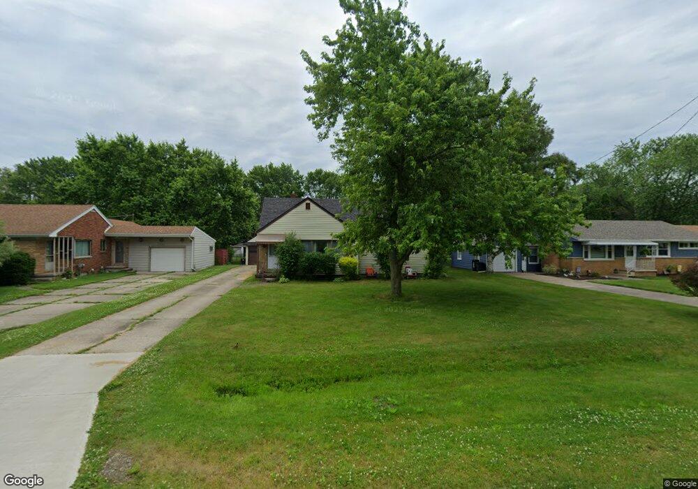 3034 Lanning Dr, Flint, MI 48506 - photo 1