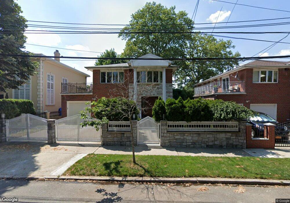 6-18 159th St, Whitestone, NY 11357 - photo 1