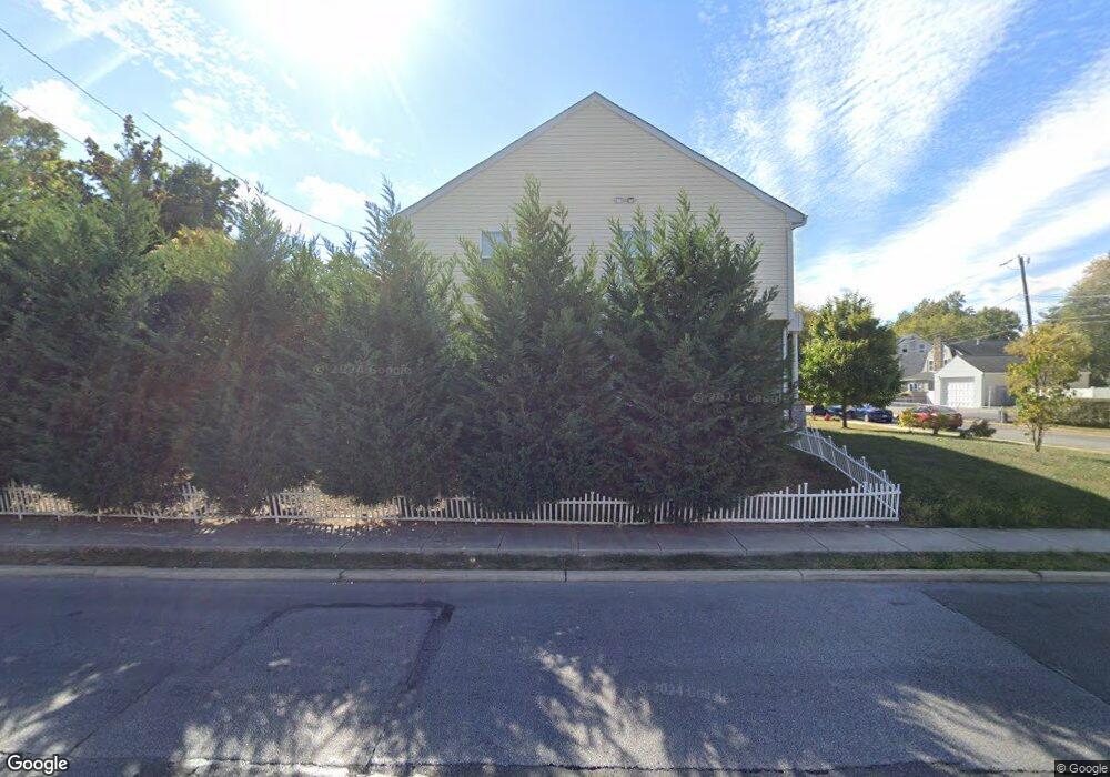 110 S Wycombe Ave, Lansdowne, PA 19050 - photo 1