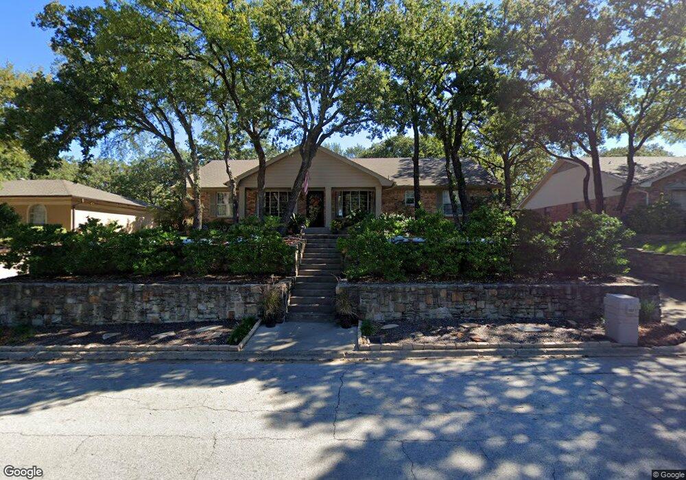 2864 Hurstview Dr, Hurst, TX 76054 - photo 1