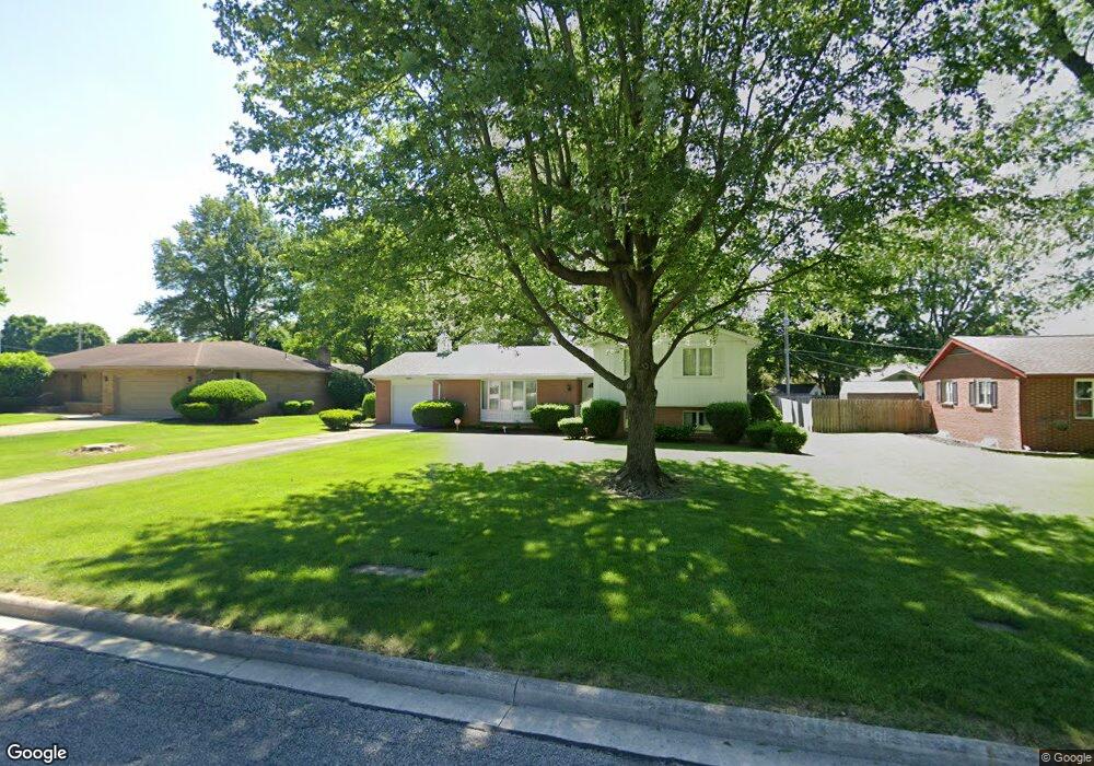 1063 Martha Ave, Bucyrus, OH 44820 - photo 1