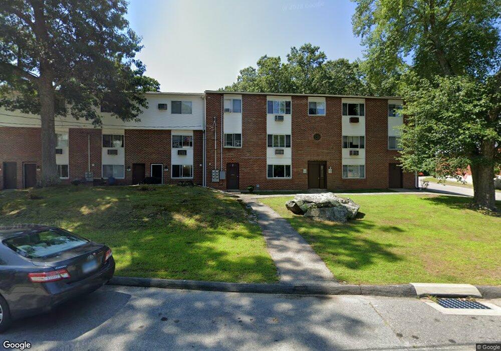 78 Sandy Ln unit 78, Norwich, CT 06360 - photo 1