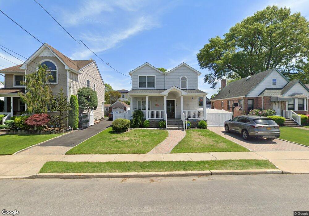 247 Commonwealth St, Franklin Square, NY 11010 - photo 1