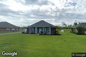 227 Bayou Crossing Dr, Raceland, LA 70394