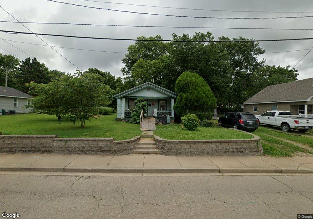 710 Perrine Rd, Farmington, MO 63640 - photo 1