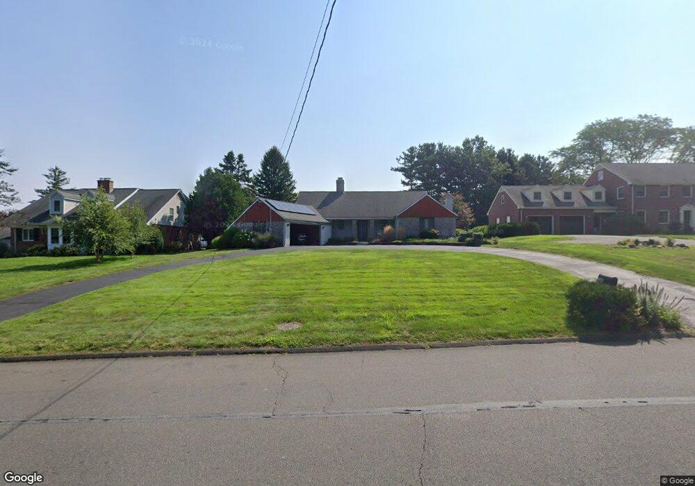 108 Thornbush Rd, Wethersfield, CT 06109 - photo 1