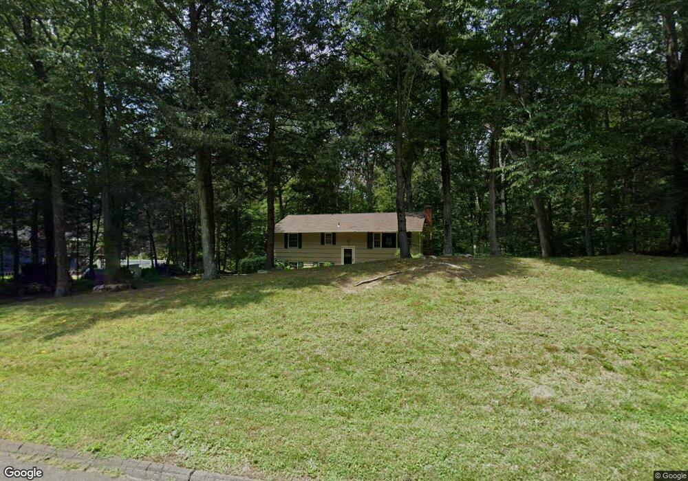 38 Old Lantern Rd, Danbury, CT 06810 - photo 1