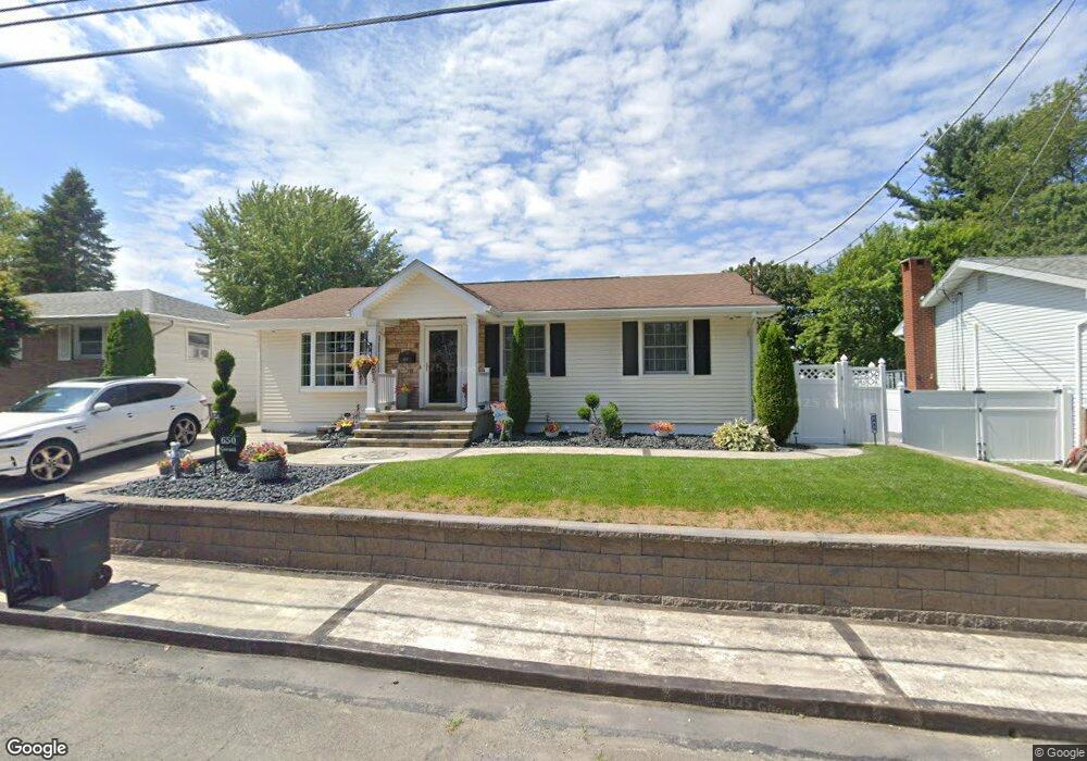 650 Landmesser Ave, Hazleton, PA 18202 - photo 1