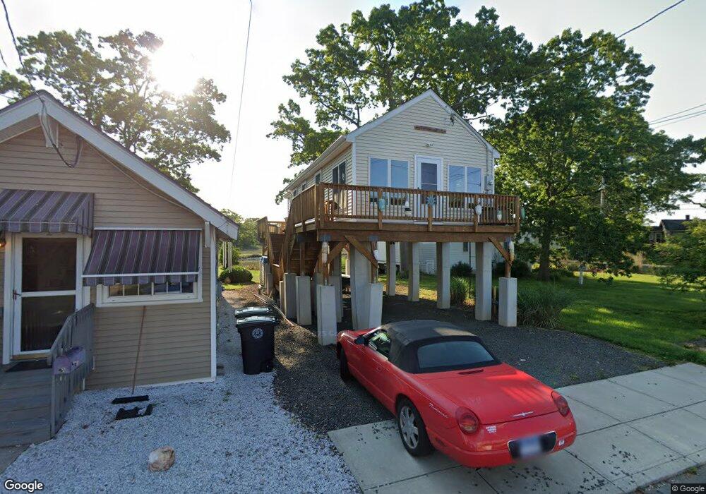 9 East Ave, Milford, CT 06460 - photo 1