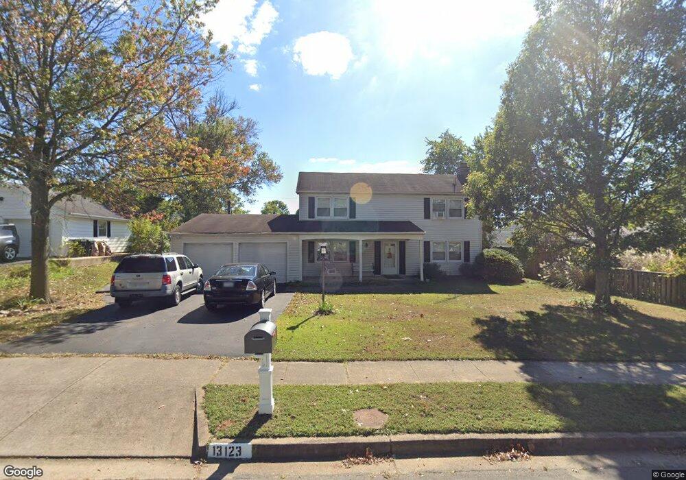 13123 Pennypacker Ln, Fairfax, VA 22033 - photo 1