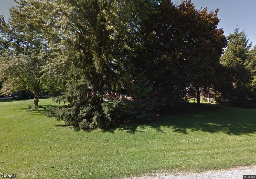 2740 Kentmoor Rd, Bloomfield Hills, MI 48304 - photo 1