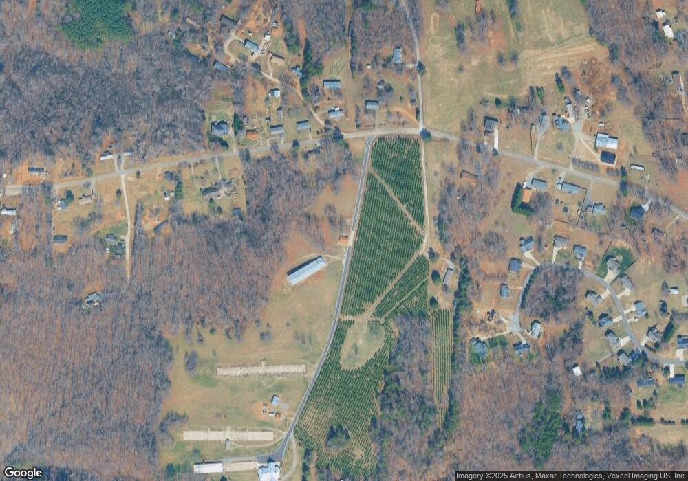 179 Mcallister Rd, Statesville, NC 28625 - photo 1