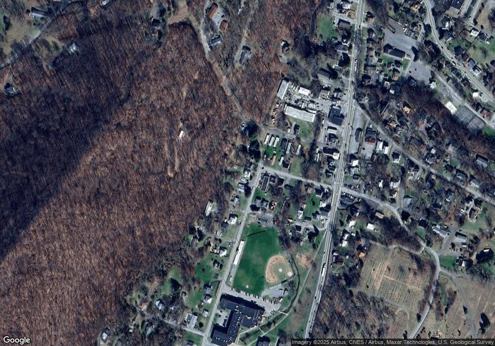 803 Concord Ave, Berkeley Springs, WV 25411 - photo 1