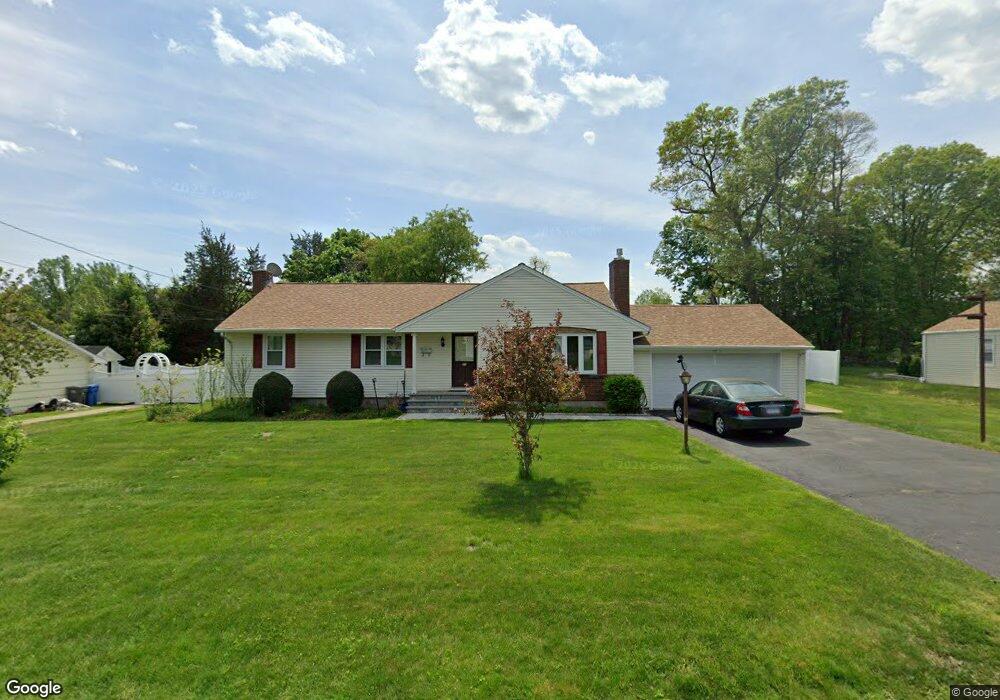 21 Smith Place, Trumbull, CT 06611 - photo 1