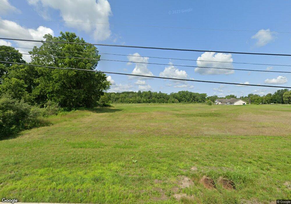 2433 N Eastman Rd, Midland, MI 48642 - photo 1