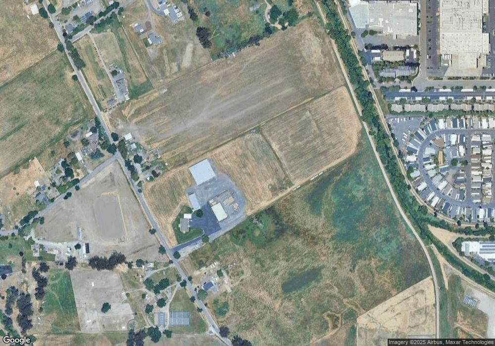 1095 Helman Ln, Cotati, CA 94931 - photo 1