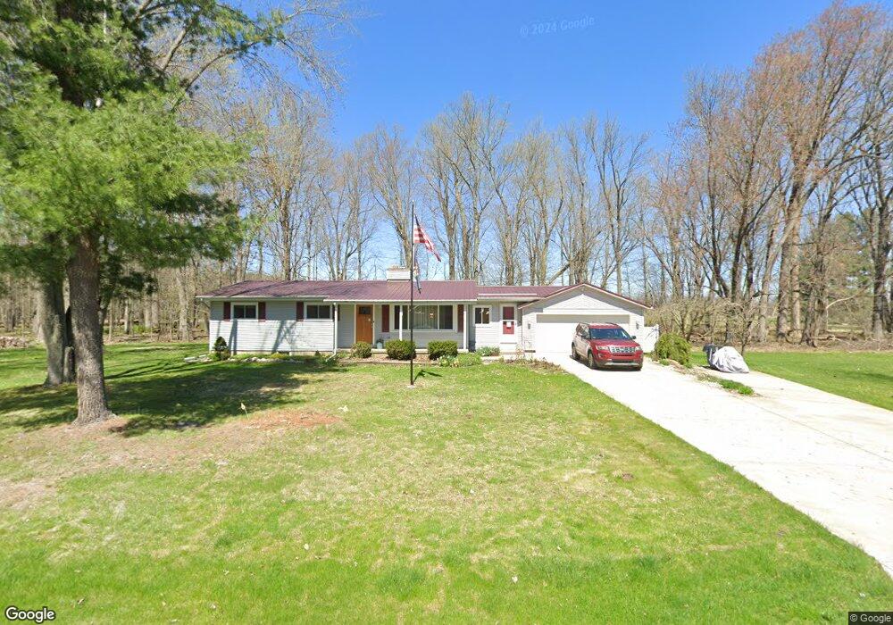 979 E Wheeler Rd, Midland, MI 48640 - photo 1