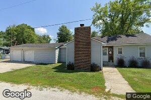 505 NW 5th St, Hardin, MO 64035
