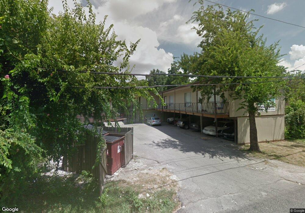 7823 Detroit St unit 14, Houston, TX 77017 - photo 1