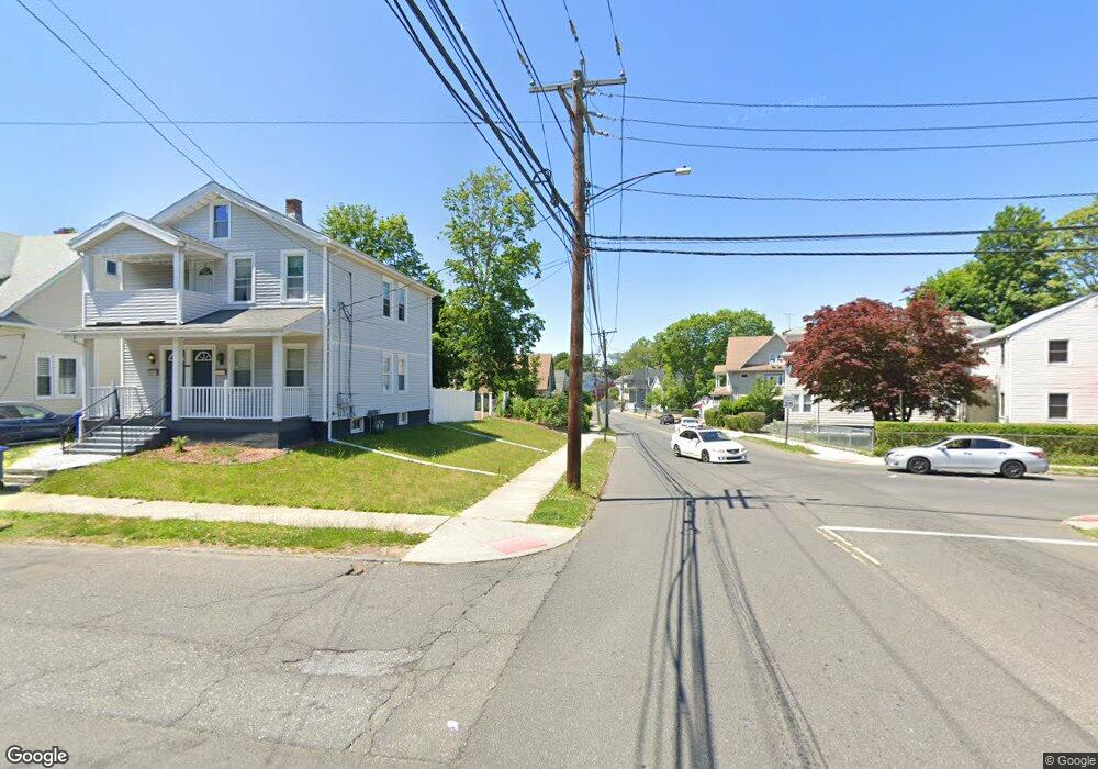 4 Hillhouse Ave, Bridgeport, CT 06606 - photo 1