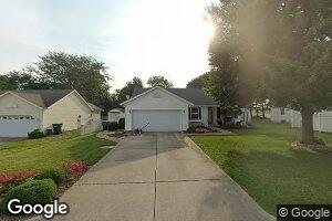 304 N Maude Dr E, Rossville, IN 46065
