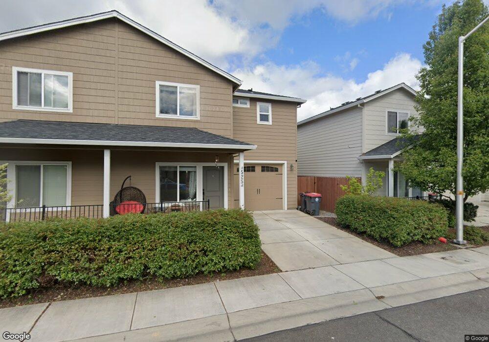 525 Gray Ct, Central Point, OR 97502 - photo 1