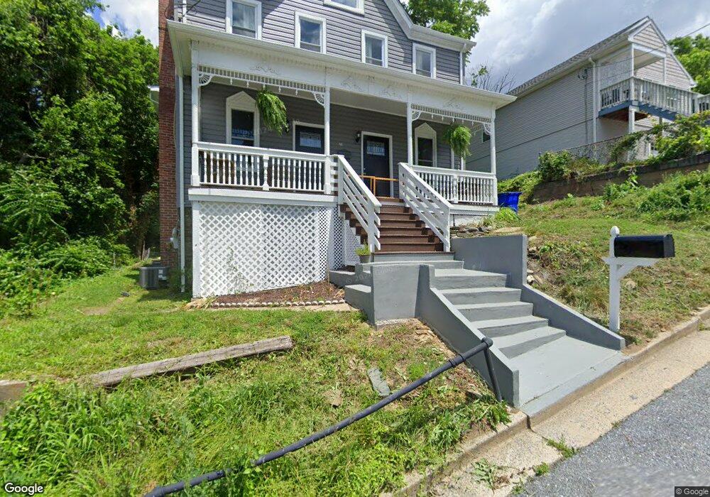21 W C St, Brunswick, MD 21716 - photo 1